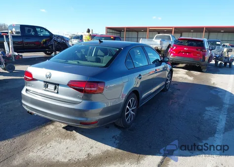 2016 Volkswagen Jetta 1.4T Se from USA, damaged, VIN 3VWD67AJ1GM259682